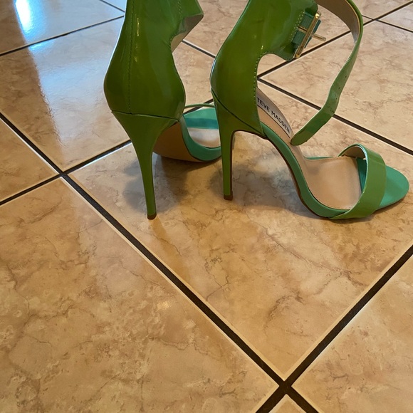 Steve Madden Marlenee Mint Green Heel - Picture 7 of 8